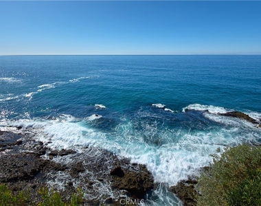 6 Rockledge Road - Photo Thumbnail 2