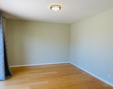 321 Quay Lane - Photo Thumbnail 26