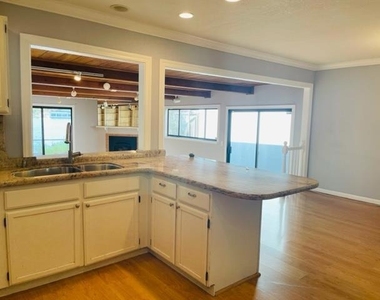 321 Quay Lane - Photo Thumbnail 14