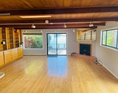 321 Quay Lane - Photo Thumbnail 15