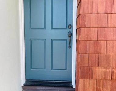 321 Quay Lane - Photo Thumbnail 3