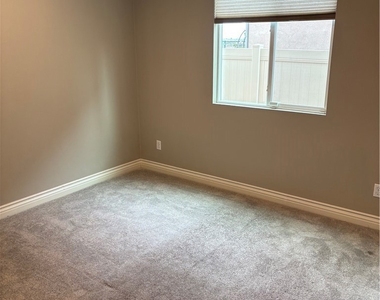 24674 Silver Stone Court - Photo Thumbnail 26