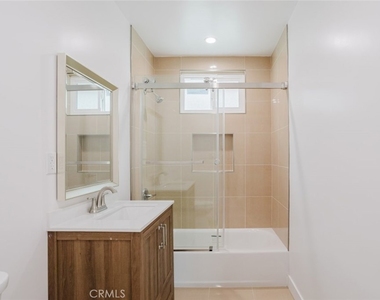 7730 Wyngate - Photo Thumbnail 25