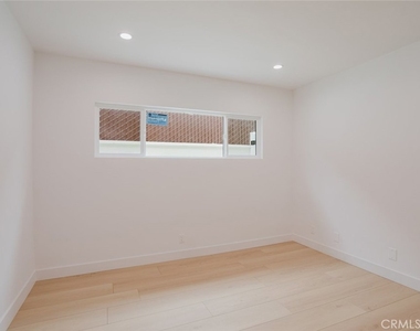 7730 Wyngate - Photo Thumbnail 24