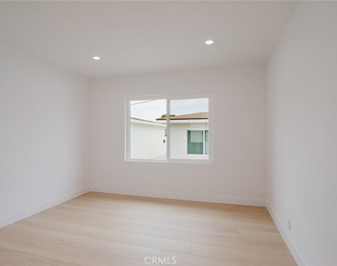 7730 Wyngate - Photo Thumbnail 19