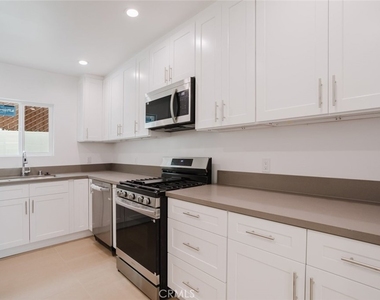 7730 Wyngate - Photo Thumbnail 12