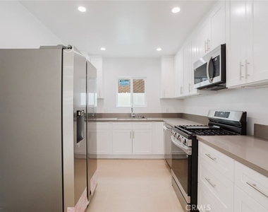 7730 Wyngate - Photo Thumbnail 11