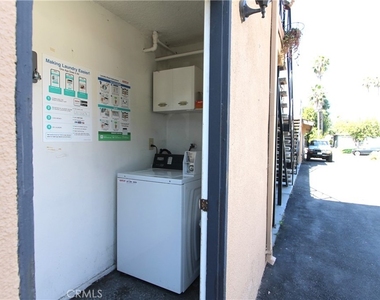 308 N Primrose Avenue - Photo Thumbnail 18
