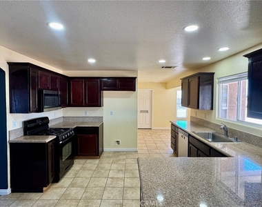 8867 Gorgonio Road - Photo Thumbnail 6