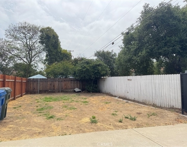 114 E Dexter Street - Photo Thumbnail 34