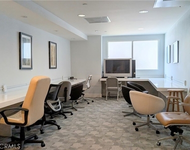 214 S Alexandria Avenue - Photo Thumbnail 20