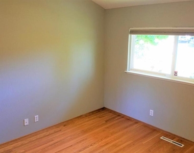 29 Thorndale Pl - Photo Thumbnail 24