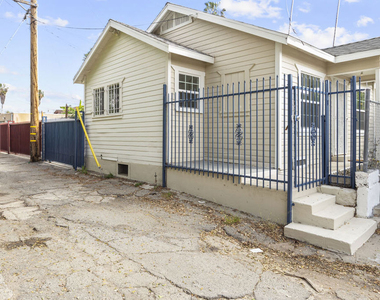 135 1/2 S Dillon Street - Photo Thumbnail 10