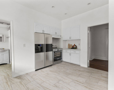 135 S Dillon Street - Photo Thumbnail 4