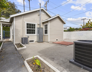 135 S Dillon Street - Photo Thumbnail 18
