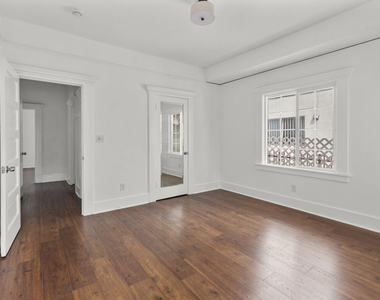 135 S Dillon Street - Photo Thumbnail 9
