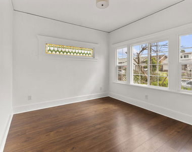 135 S Dillon Street - Photo Thumbnail 6