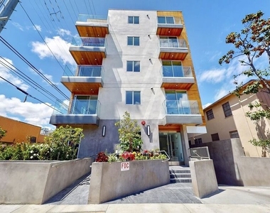 1143 Glenville Drive - Photo Thumbnail 1