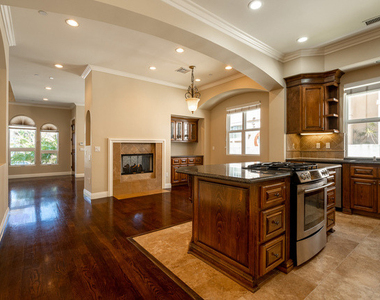 3838 Tilden Avenue - Photo Thumbnail 6