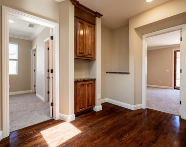 3838 Tilden Avenue - Photo Thumbnail 14
