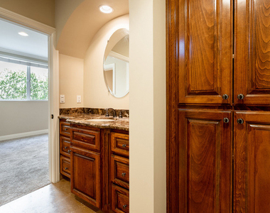 3838 Tilden Avenue - Photo Thumbnail 28