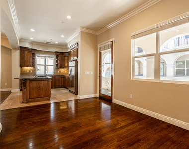 3838 Tilden Avenue - Photo Thumbnail 10
