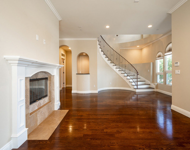 3838 Tilden Avenue - Photo Thumbnail 3