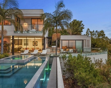 1218 Roberto Lane - Photo Thumbnail 34