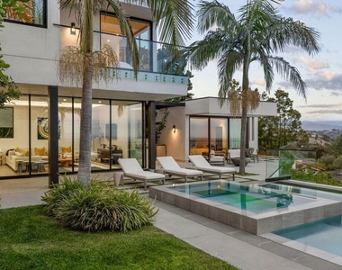 1218 Roberto Lane - Photo Thumbnail 33