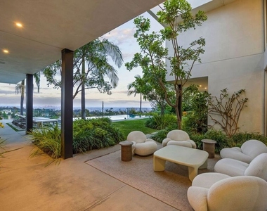 1218 Roberto Lane - Photo Thumbnail 31