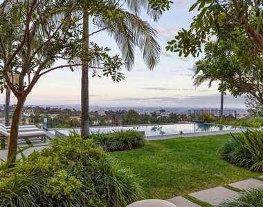 1218 Roberto Lane - Photo Thumbnail 3