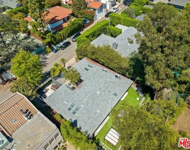 2820 Nichols Canyon Place - Photo Thumbnail 48