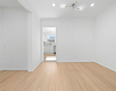 11345 Cashmere Street - Photo Thumbnail 16
