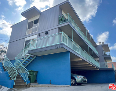 220 E Hyde Park - Photo Thumbnail 7