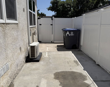 231 S Waldo Avenue - Photo Thumbnail 8