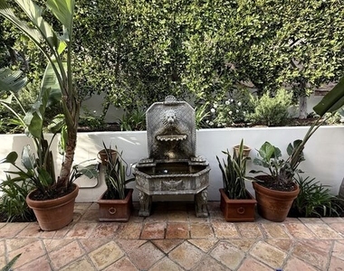 18139 Coastline Drive - Photo Thumbnail 9