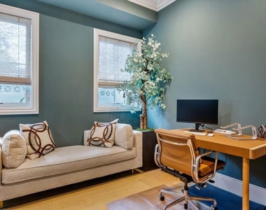 4225 Alcove Avenue - Photo Thumbnail 40
