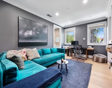 4225 Alcove Avenue - Photo Thumbnail 30