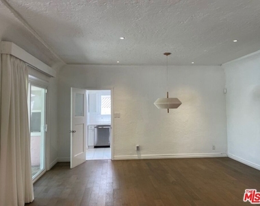 459 S Holt Avenue - Photo Thumbnail 13