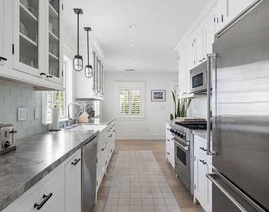 1617 N Vista Street - Photo Thumbnail 20