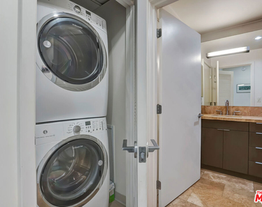 1705 Ocean Ave - Photo Thumbnail 13