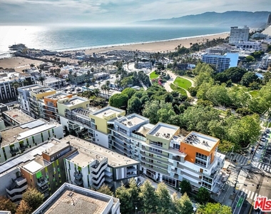 1705 Ocean Ave - Photo Thumbnail 25