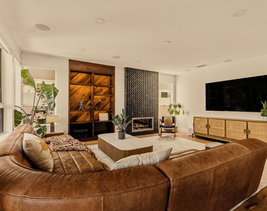 22303 Dunmore Drive - Photo Thumbnail 10