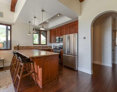33383 Mulholland Highway - Photo Thumbnail 6