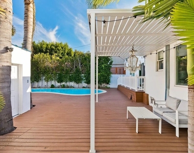 200 S Linden Drive - Photo Thumbnail 14