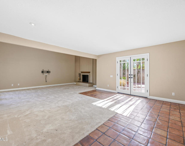 4500 Yorkfield Court - Photo Thumbnail 7