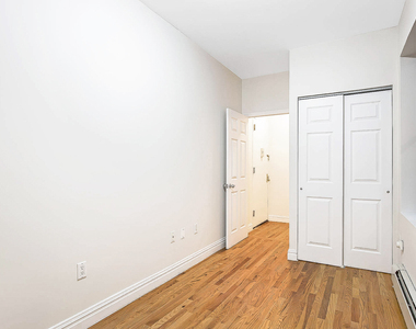 437 West 54th Street - Photo Thumbnail 5