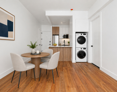 433 Sackett Street - Photo Thumbnail 1