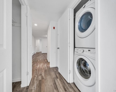 405 Massapequa Avenue - Photo Thumbnail 24