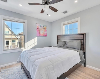 68 Brookline Avenue - Photo Thumbnail 9